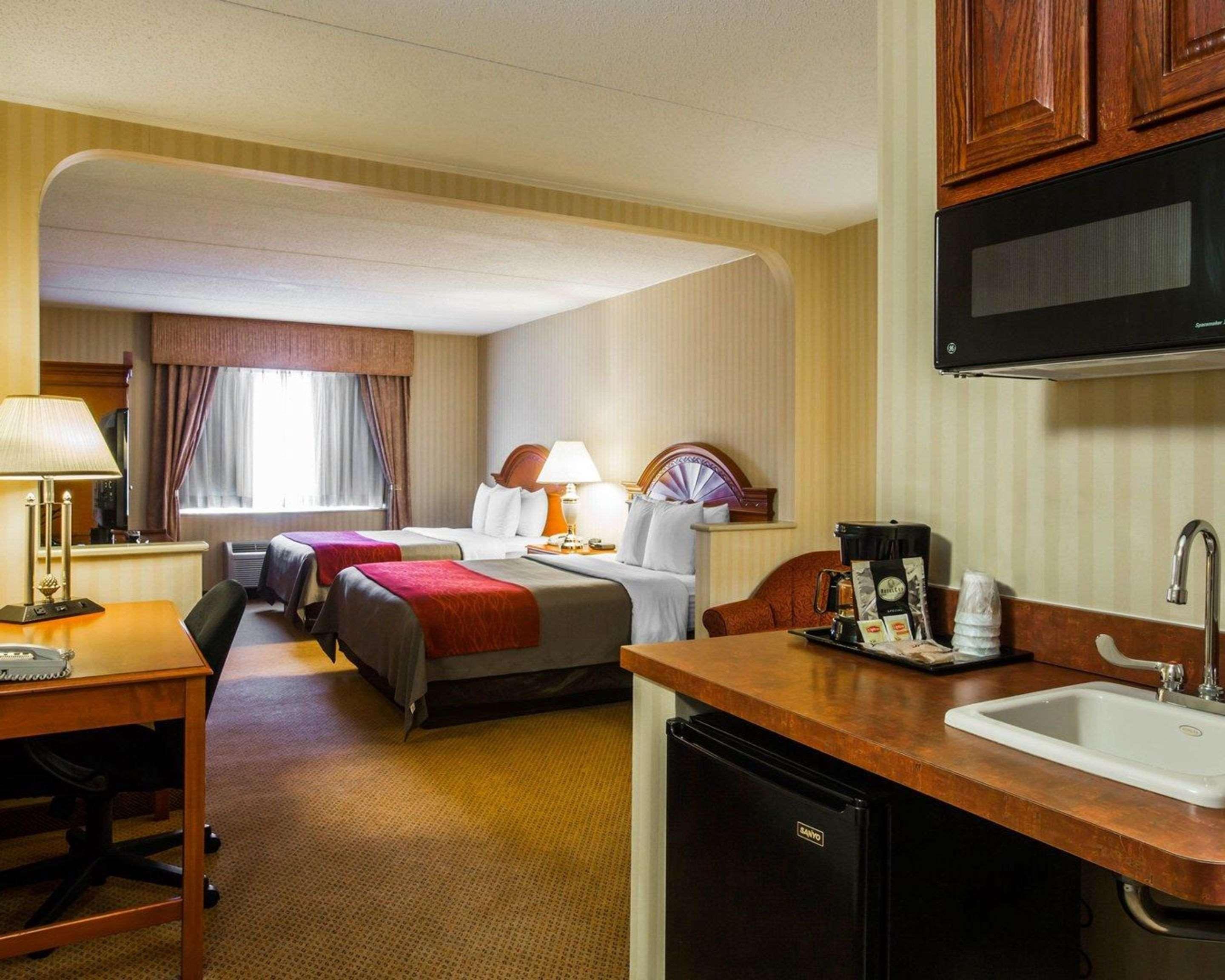 Holiday Inn Express & Suites Hawthorne - Elmsford North By Ihg Exterior photo