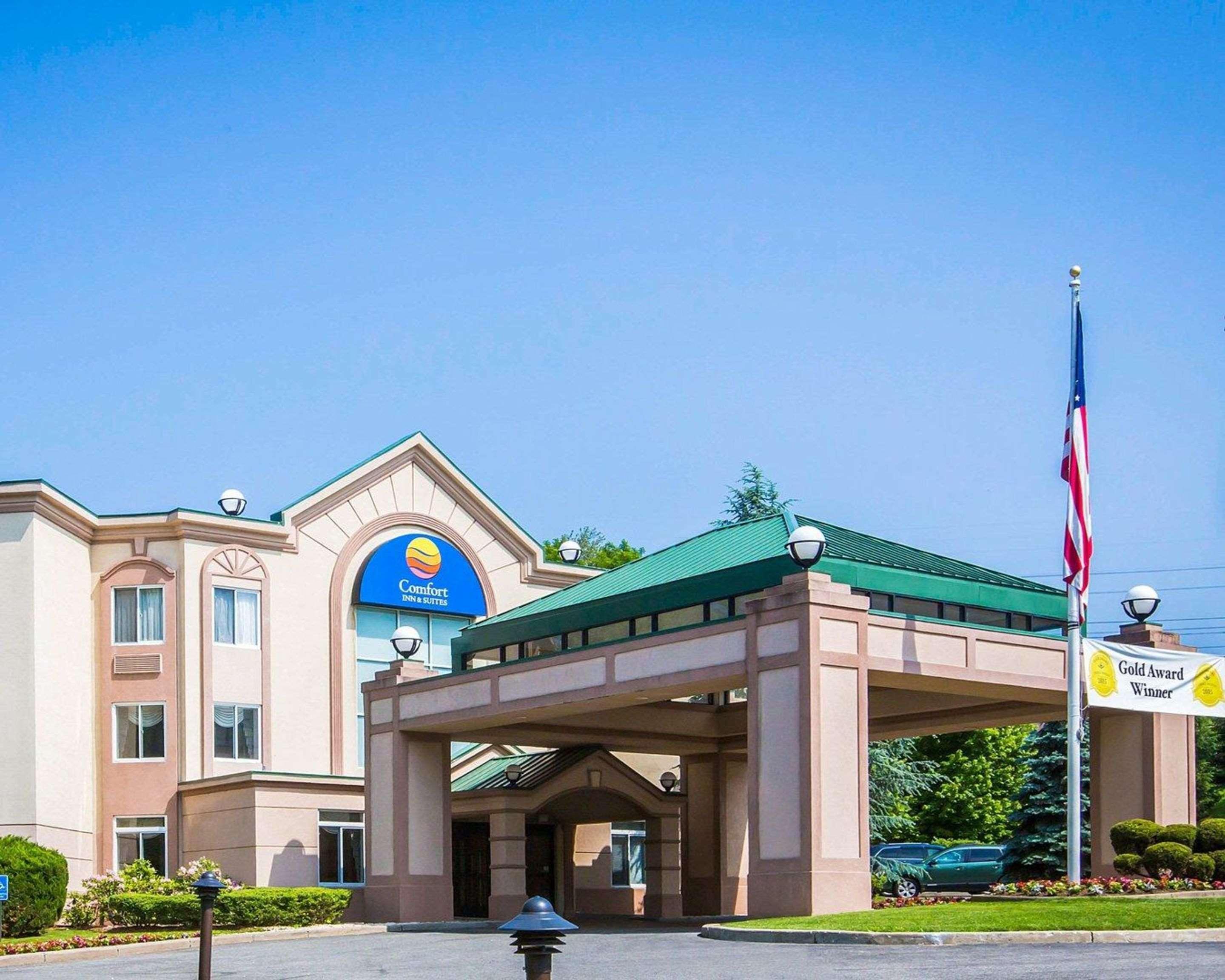 Holiday Inn Express & Suites Hawthorne - Elmsford North By Ihg Exterior photo